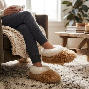 Handcrafted Peruvian Baby Alpaca Fuzzy Fur Slippers Cozy  Sheepskin Warm Soft